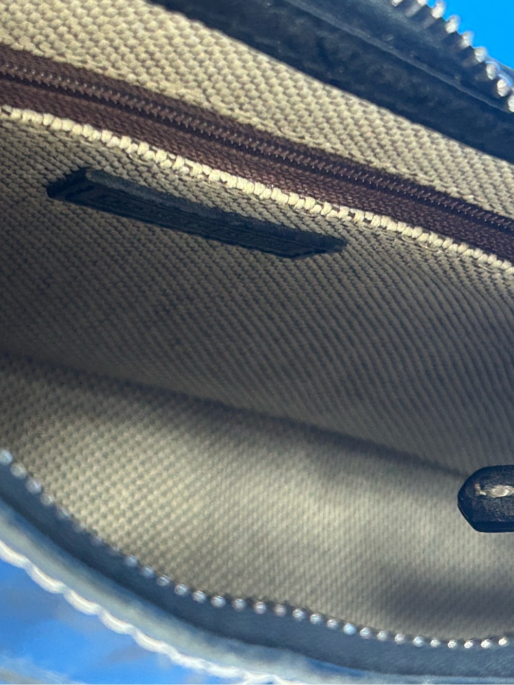 Dooney & Bourke Black w/Blue Croc-Embossed Accents Shoulder Bag Approx. 12x7x 4 - Picture 17 of 17
